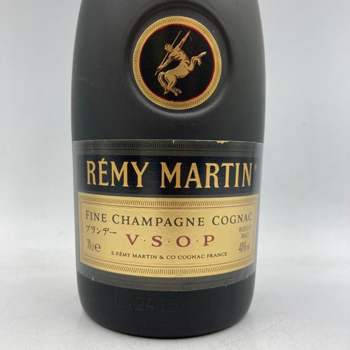 レミーマルタン VSOP ファインシャンパーニュ 旧ラベル 700ml 40% REMY MARTIN FINE CHAMPAGNE コニャック【O1】