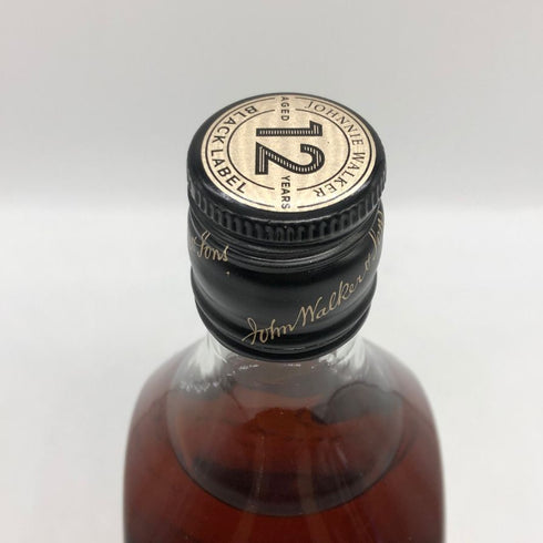 ジョニーウォーカー ブラックラベル 12年 黒キャップ 700ml 40% Johnnie Walker BLACK LABEL スコッチウイスキー【M2】