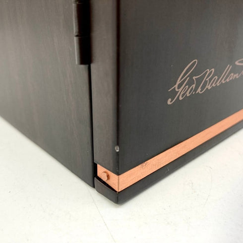 バランタイン 30年 現行 700ml 40% BALLANTINE'S スコッチウイスキー【R】