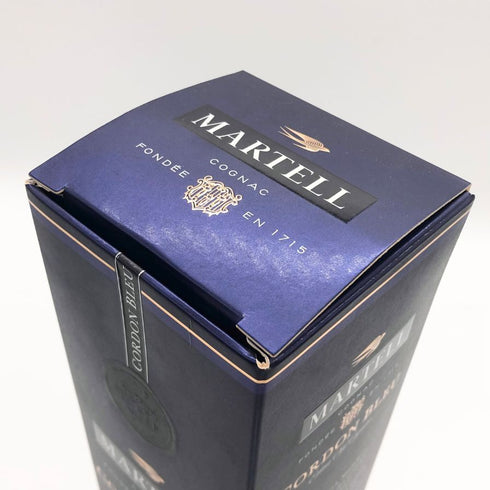 マーテル コルドンブルー エクストラオールド 700ml 40% MARTELL CORDON BLEU EXTRA OLD コニャック【E】