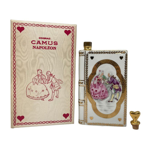 カミュ ナポレオン ブック ロミオ&ジュリエット 紳士と淑女 陶器ボトル 700ml 40% CAMUS NAPOLEON コニャック1240g【P2】