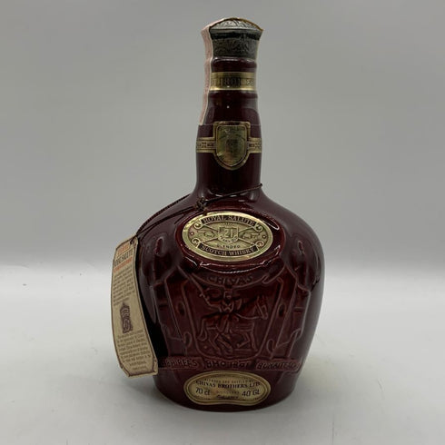 ローヤルサルート 21年 赤陶器ボトル 700ml 40% ROYAL SALUTE スコッチウイスキー1243g【L4】
