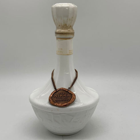 東京都限定◆ニッカ 鶴 白陶器 750ml 43% NIKKA 1471g【F1】