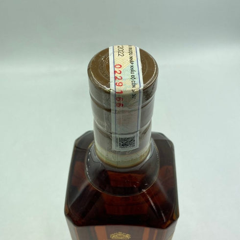 ジョニーウォーカー 18年 アルティメット 750ml 40% JOHNNIE WALKER スコッチウイスキー【F】