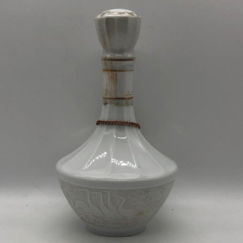 東京都限定◆ニッカ ウイスキー 鶴 陶器ボトル 760ml 43% NIKKA 1308g【F1】