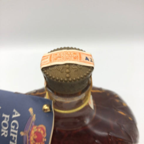 シーグラム クラウン ロイヤル 1977 750ml 40% Seagram's Crown Royal ウイスキー【M2】