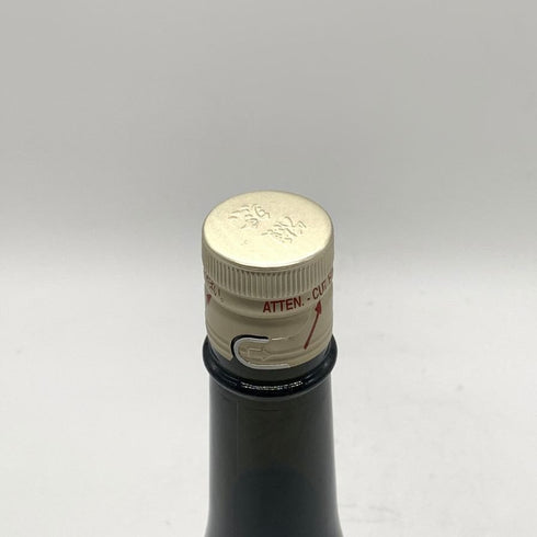 旭酒造 獺祭 獺祭の酒粕から生まれた焼酎 720ml 39% 2023年10月 DASSAI 【N2】