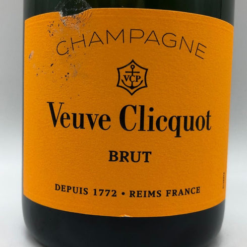 ヴーヴ クリコ ブリュット イエローラベル 750ml 12% VEUVE CLICQUOT YELLOW シャンパン【W1】