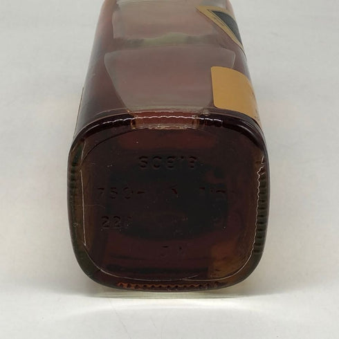 ジョニーウォーカー ブラックラベル 12年 エクストラ スペシャル 黒金キャップ 750ml 43% Johnnie Walker BLACK LABEL EXTRA SPECIAL スコッチウイスキー【Q4】