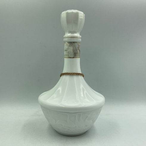 東京都限定◆ニッカ 鶴 陶器ボトル 700ml NIKKA 【B2】