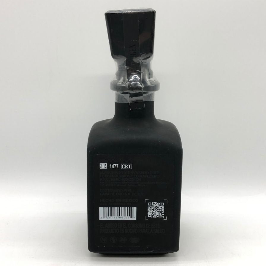 カヴァデオロ ブラックエディション 350ml 40% Cava de Oro テキーラ