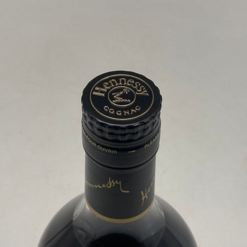 ヘネシー VSOP 黒キャップ プリヴィレッジ 700ml 40% Hennessy Privilege コニャック【B2】