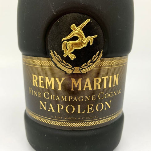 レミーマルタン ナポレオン ファインシャンパーニュ 700ml 40% REMY MARTIN NAPOLEON FINE CHANPAGNE コニャック【G】