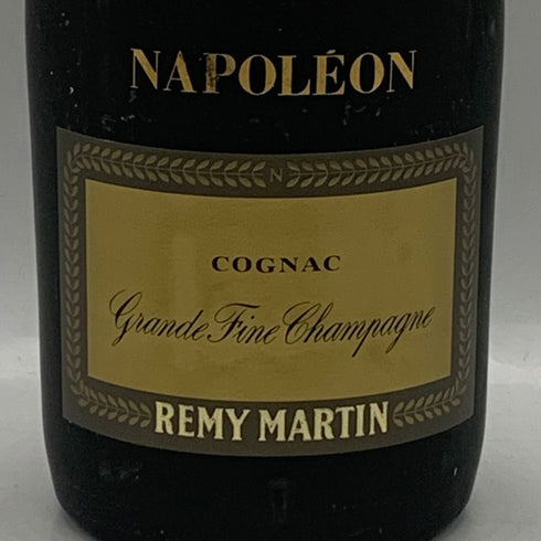 レミーマルタン ナポレオン グランド ファインシャンパーニュ 旧ボトル 700ml 40% REMY MARTIN NAPOLEON GRAND FINE CHANPAGNE コニャック【B4】