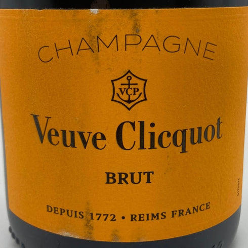 ヴーヴ クリコ ブリュット イエローラベル 750ml 12% VEUVE CLICQUOT YELLOW シャンパン【V】
