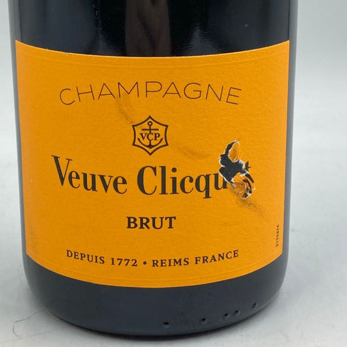 ヴーヴ クリコ ブリュット イエローラベル 750ml 12% VEUVE CLICQUOT YELLOW シャンパン【G0】