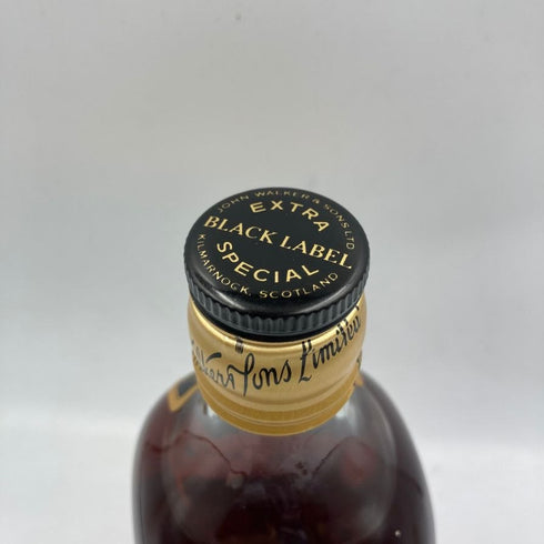 ジョニー ウォーカー ブラックラベル エクストラ スペシャル 特級 黒金キャップ 750ml 43% Johnnie Walker Black Label Extra Special スコッチウイスキー【B4】