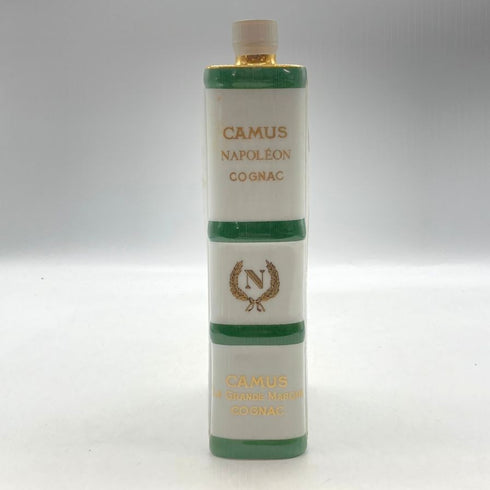 カミュ ナポレオン ブック 白陶器 700ml 40% CAMUS NAPOLEON BOOK コニャック1223g【Y1】