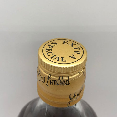 ジョニーウォーカー ブラックラベル 12年 金キャップ 750ml Johnnie Walker BLACK LABEL スコッチウイスキー【F0】