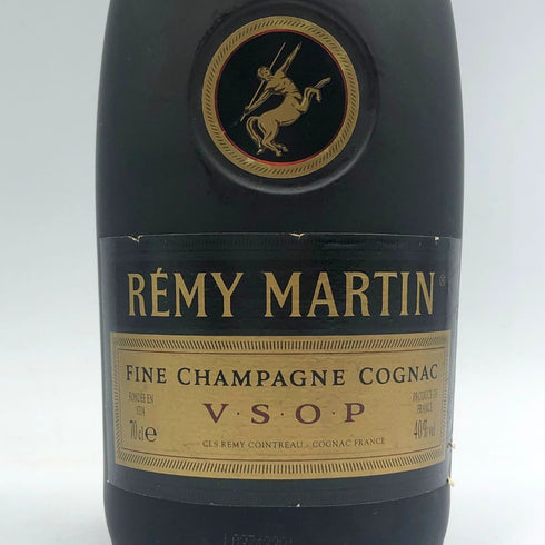 レミーマルタン VSOP ファインシャンパーニュ 旧ラベル 700ml 40% REMY MARTIN FINE CHAMPAGNE コニャック【B4】