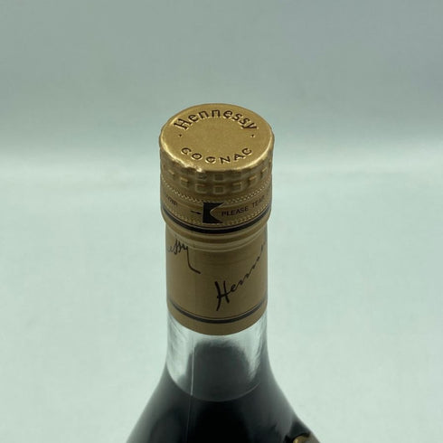 ヘネシー VSOP ファインシャンパーニュ スリムボトル クリアボトル 700ml 40% Hennessy VSOP コニャック【L4】