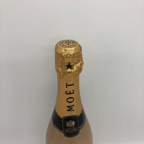 モエ エ シャンドン ゴールド アンペリアル 150周年 ゴールドボトル 750ml 12% Moet & Chandon Gold Imperial シャンパン【O4】
