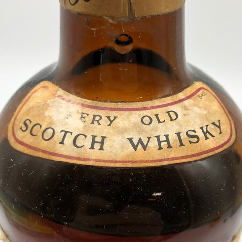 バランタイン 30年 ベリーオールド 金キャップ 青青紋章 750ml 43% Ballantine's VERY OLD スコッチウイスキー【G】