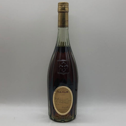 カミュ VSOP デラックス 700ml 40% CAMUS VSOP de LUXE コニャック【I2】