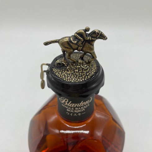 ブラントン シングルバレル ブラックラベル 2023 750ml 40% Blanton's SINGLE BARREL BLACK LABEL バーボン【U4】