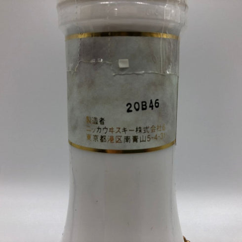 東京都限定◆ニッカ 鶴 陶器ボトル 700ml NIKKA 1441,0g【B2】