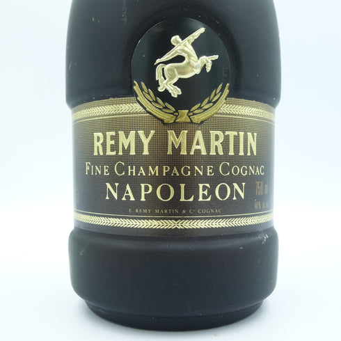 レミーマルタン ナポレオン ファインシャンパーニュ 700ml 40% REMY MARTIN NAPOLEON FINE CHANPAGNE コニャック【A4】