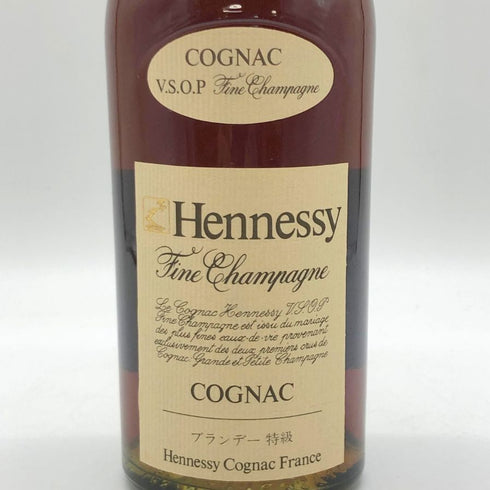 ヘネシー VSOP ファインシャンパーニュ スリムボトル グリーンボトル 特級表記 700ml 40% Hennessy Fine Champagne 【I2】