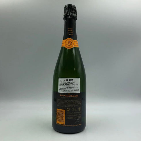 ヴーヴ クリコ ブリュット イエローラベル 750ml 12% VEUVE CLICQUOT YELLOW シャンパン【O1】