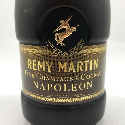 レミーマルタン ナポレオン ファインシャンパーニュ 700ml 40% REMY MARTIN NAPOLEON FINE CHANPAGNE コニャック【P1】