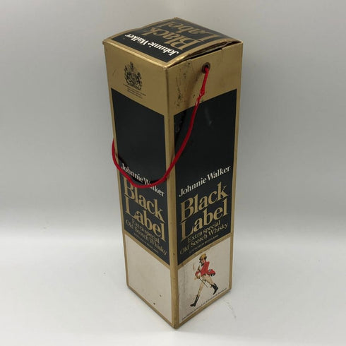 ジョニー ウォーカー ブラックラベル エクストラ スペシャル 金キャップ 750ml 43% Johnnie Walker Black Label Extra Special スコッチウイスキー【F0】