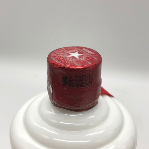 貴州茅台酒 天女ラベル 2025 陶器ボトル 500ml 43% 中国酒959g【W0】