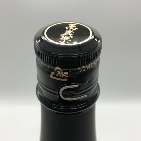 萬歳楽 白山 大吟醸 古酒 1800ml 15% 2025年1月 日本酒 - 大吟醸酒【Z0】