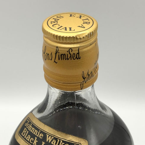 ジョニーウォーカー ブラックラベル 12年 金キャップ 946ml Johnnie Walker BLACK LABEL スコッチウイスキー【B0】
