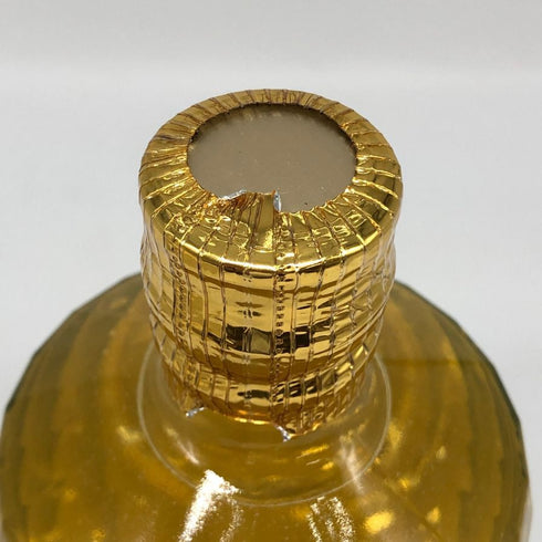 極上 琥珀蔵 長期貯蔵 金箔入り 25% 720ml 焼酎(麦)【W0】