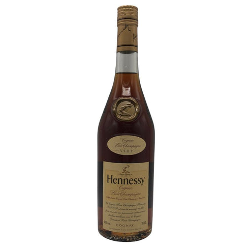 ヘネシー VSOP ファインシャンパーニュ スリムボトル クリアボトル 700ml 40% Hennessy VSOP コニャック【Q1】