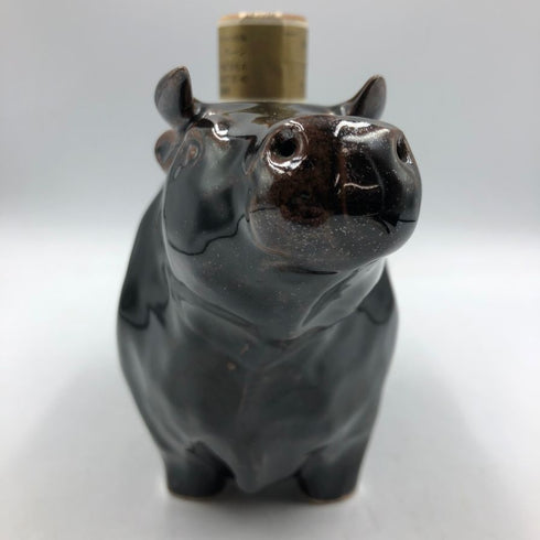 東京都限定◆サントリー オールド ウイスキー 特級 干支ボトル 陶器ボトル 丑歳 牛 700ml 43% SUNTORY OLD WHISKY 1156g【SKU】