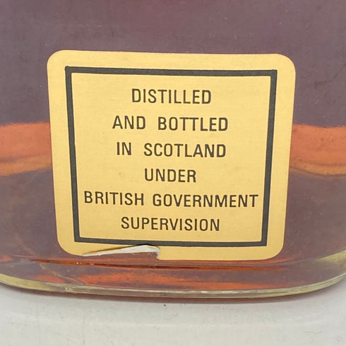 ジョニーウォーカー ブラックラベル エクストラ スペシャル 黒金キャップ 1125ml Johnnie Walker BLACK LABEL EXTRA SPECIAL 【U1】