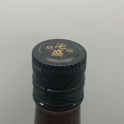 波照間酒造所 泡波 黒キャップ 1800ml 30% 詰め日2013年3月 泡盛【G3】