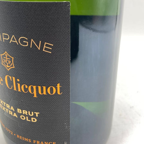 ヴーヴクリコ エクストラブリュット エクストラオールド 750ml Veuve Clicqumt シャンパン【Z0】