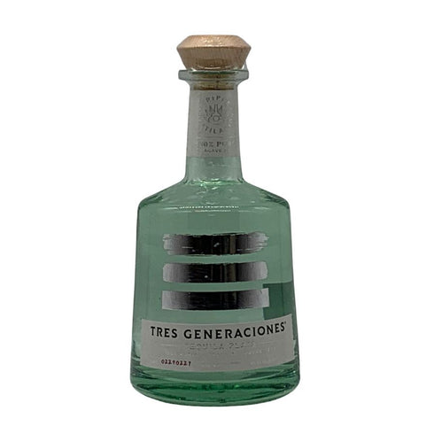 トレスジェネレーション プラタ 750ml 40% Tres Generaciones Plata テキーラ【A0】