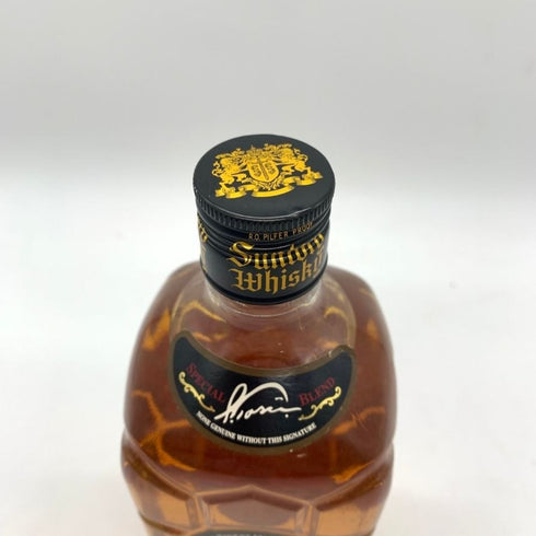 東京都限定◆サントリー 黒角瓶 700ml 43% SUNTORY 【C4】