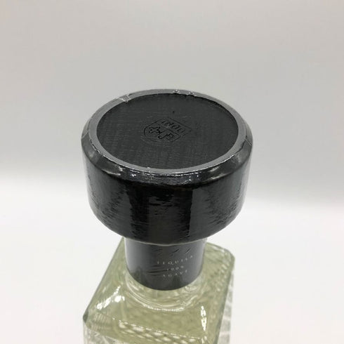 クエルボ アネホ 1800 クリスタリーノ 750ml 35% Cuervo ANEJO CRISTALINO テキーラ【I4】