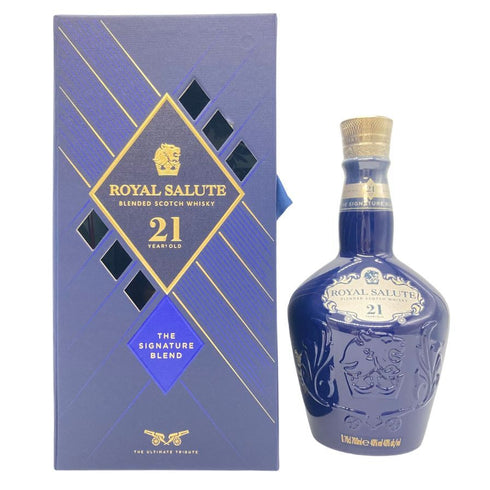 ロイヤルサルート 21年 シグネチャーブレンド 青陶器ボトル 700ml 40% 1414g ROYAL SALUTE 【J4】