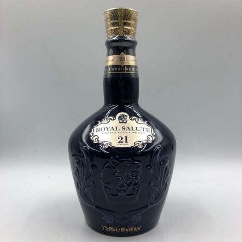 ロイヤルサルート 21年 シグネチャーブレンド 700ml 40% ROYAL SALUTE スコッチウイスキー1424g【Q4】