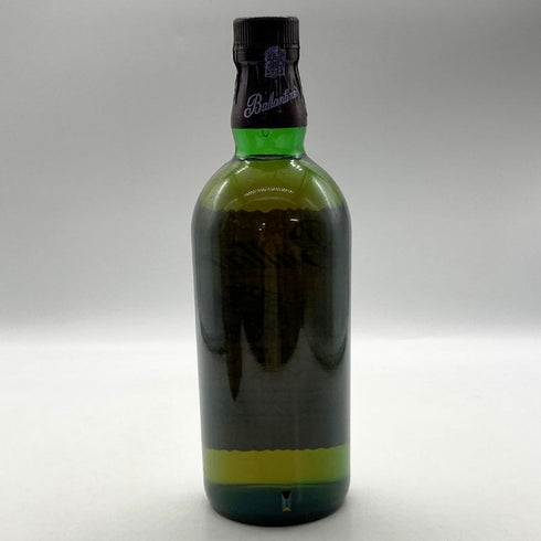 バランタイン 17年 ベリーオールド 青青紋章 旧ボトル 700ml 43% Ballantines's Very Old スコッチウイスキー【F2】